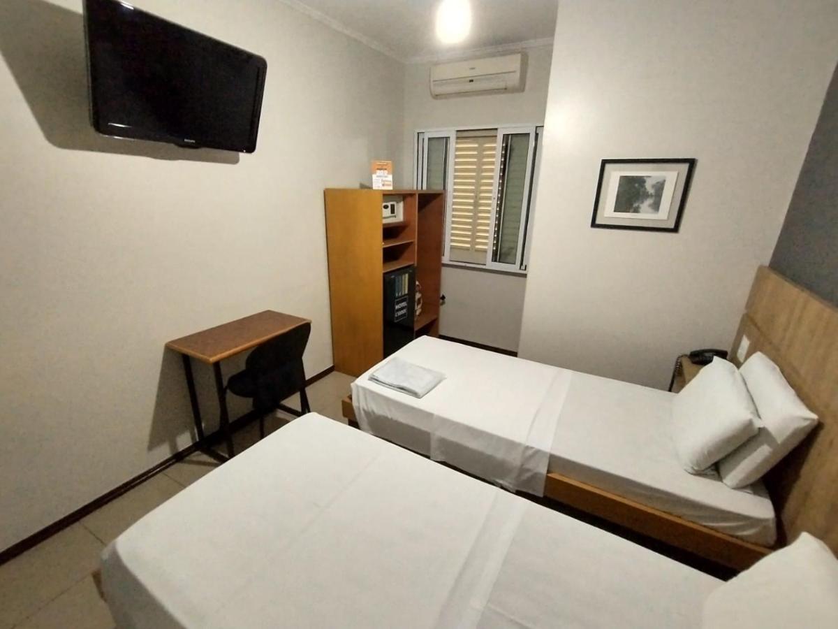 Hotel Cidade Passos Bagian luar foto